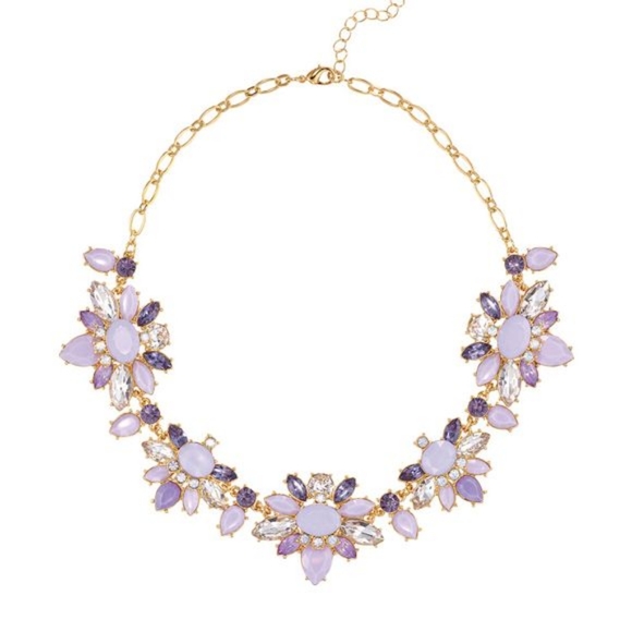 Jewelry - Blooming Florals statement necklace